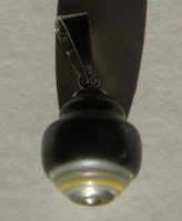 Tahitská černá perla s přívěskem 11 mm